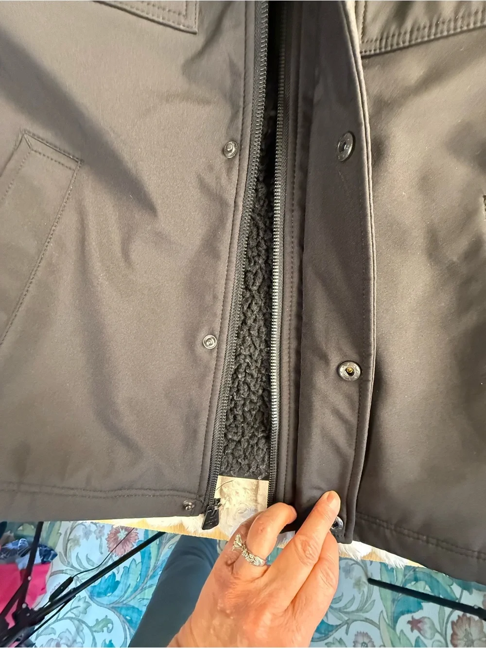 Levi's‎ Men's Black Softshell Sherpa Lined Hooded Jacket Small